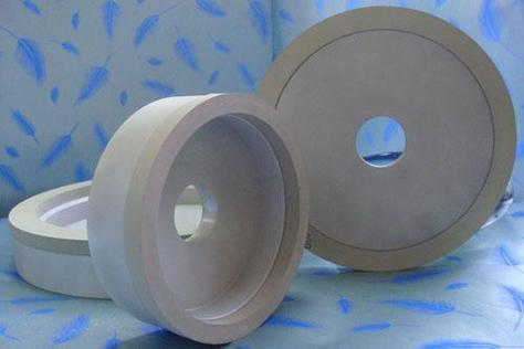 p>陶瓷结合剂金刚石砂轮有高强度,耐热性能好,切削锋利,磨削效率高